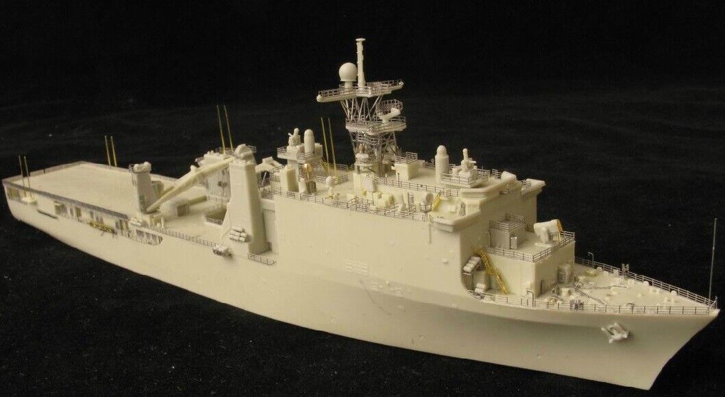 Model Kit Uss Iowa - งานอดิเรกสีส้ม N07-090 1/700 ขนาด USS Whidbey