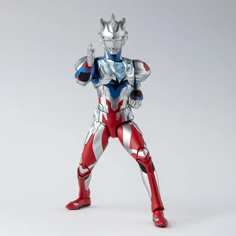 โมเดลของเล่นอุลตร้าแมน ซี ของแ - Model Kit Ultraman บทวิจารณ์และราคา