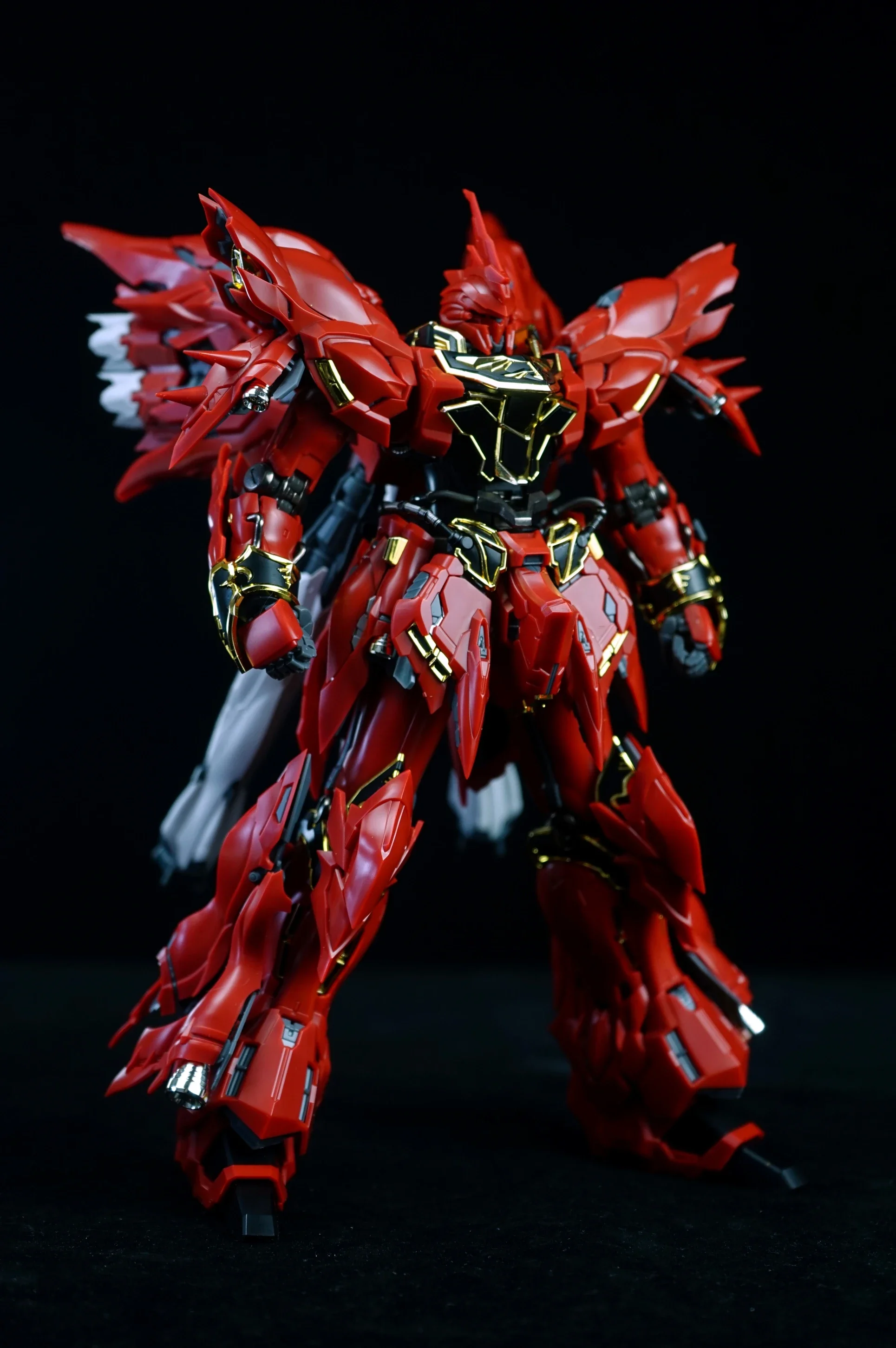 ของเล่นเหล็กกรอบโลหะสําหรับ Si - Model Kit Nemesis บทวิจารณ์และราคา