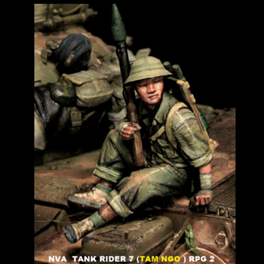 1/35 NVA Tank RIDER 7, RPD 2,  - Model Kit Figures บทวิจารณ์และราคา