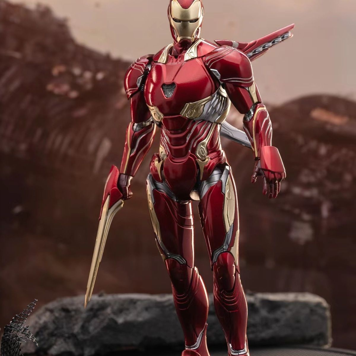 ฟิกเกอร์ไอรอนแมน MK85 MK50 ชุด - Model Kit Iron Man Mark 50 บทวิจารณ์และราคา